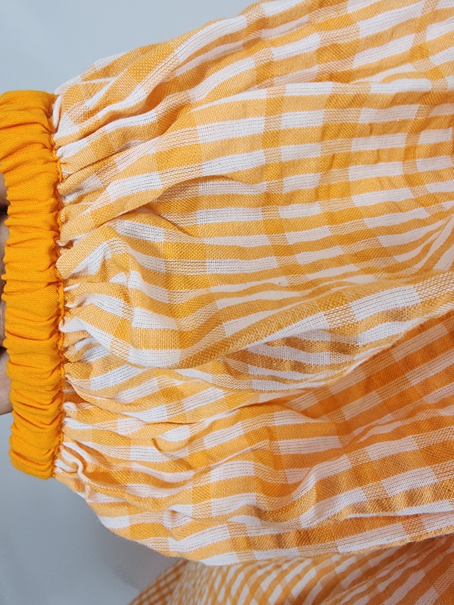 ORANGE/WHITE SEERSUCKER FABRIC DRESS WITH CONTRAST TRIM FABRIC DETAILS, WITH POCKETS