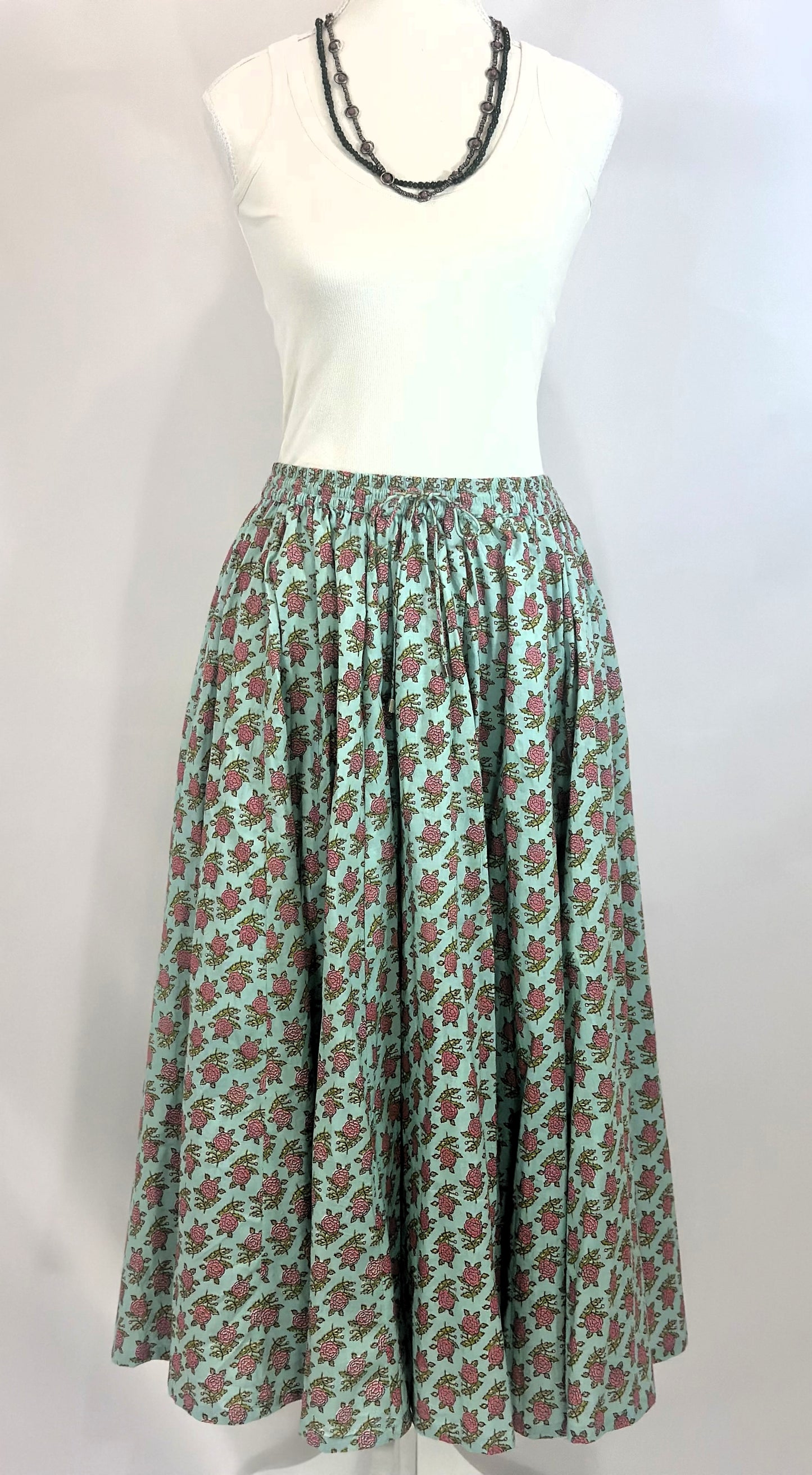 PANELLED SKIRT WITH ELASTICATED WAIST BAND WITH DRAWSTRINGS WITH LINING